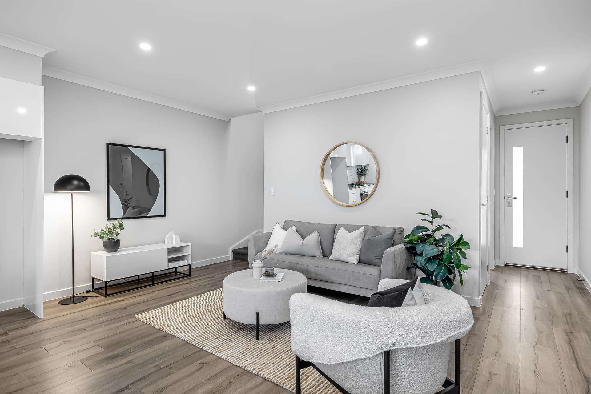 52C Farnham Road, Ashford - Thumbnail 2