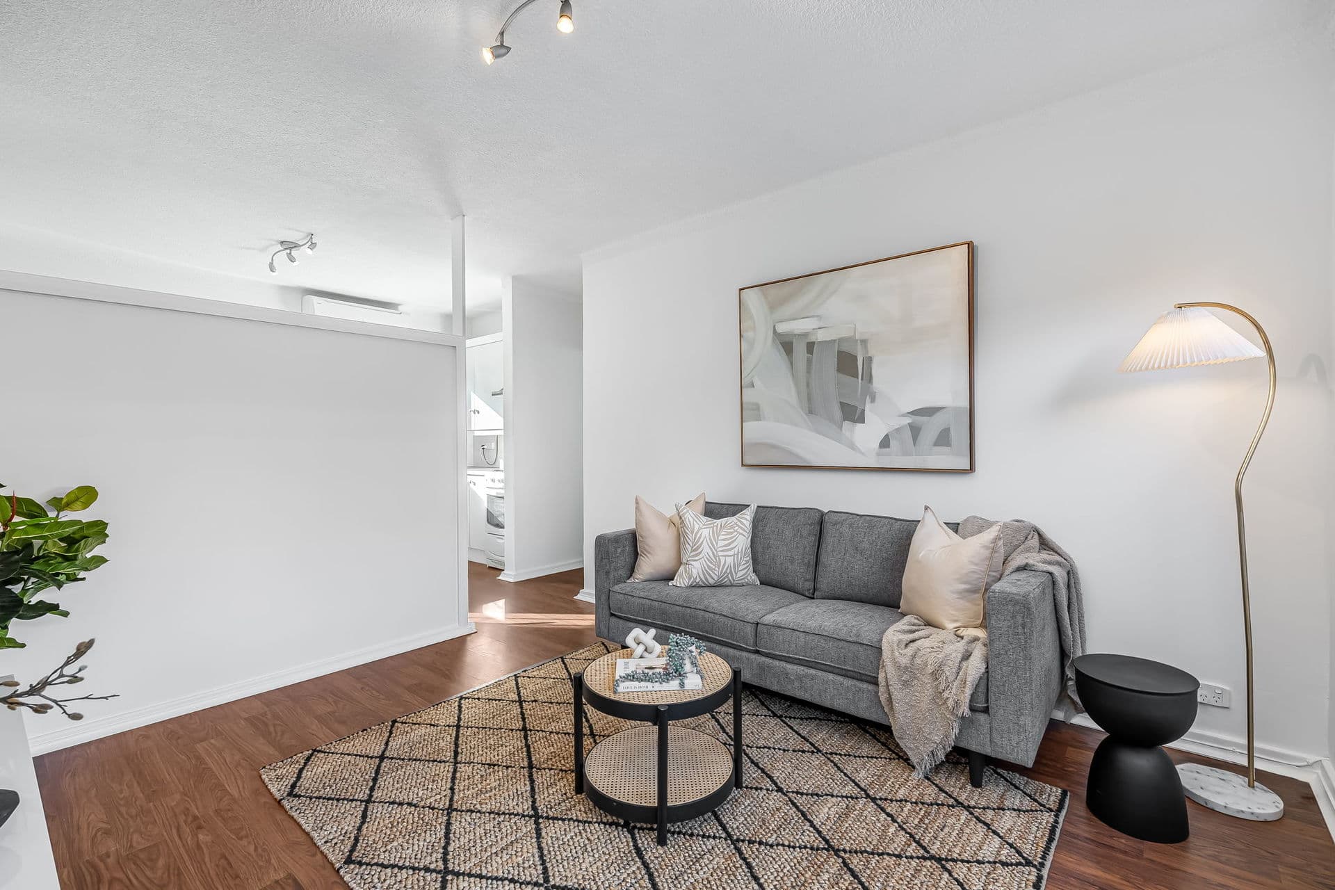 2/7 Huntriss Street, Torrensville - Thumbnail 2