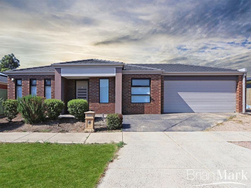 1/1 Latimer Road, Bellevue Hill, Wyndham Vale - Image 1