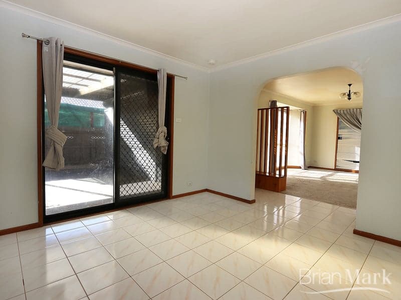 Unit 302/272 Hedges Avenue, Mermaid Beach, QLD, 4218, Werribee - Thumbnail 3