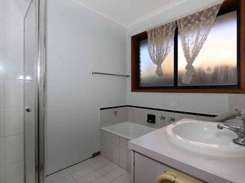 Unit 302/272 Hedges Avenue, Mermaid Beach, QLD, 4218, Werribee - Thumbnail 5