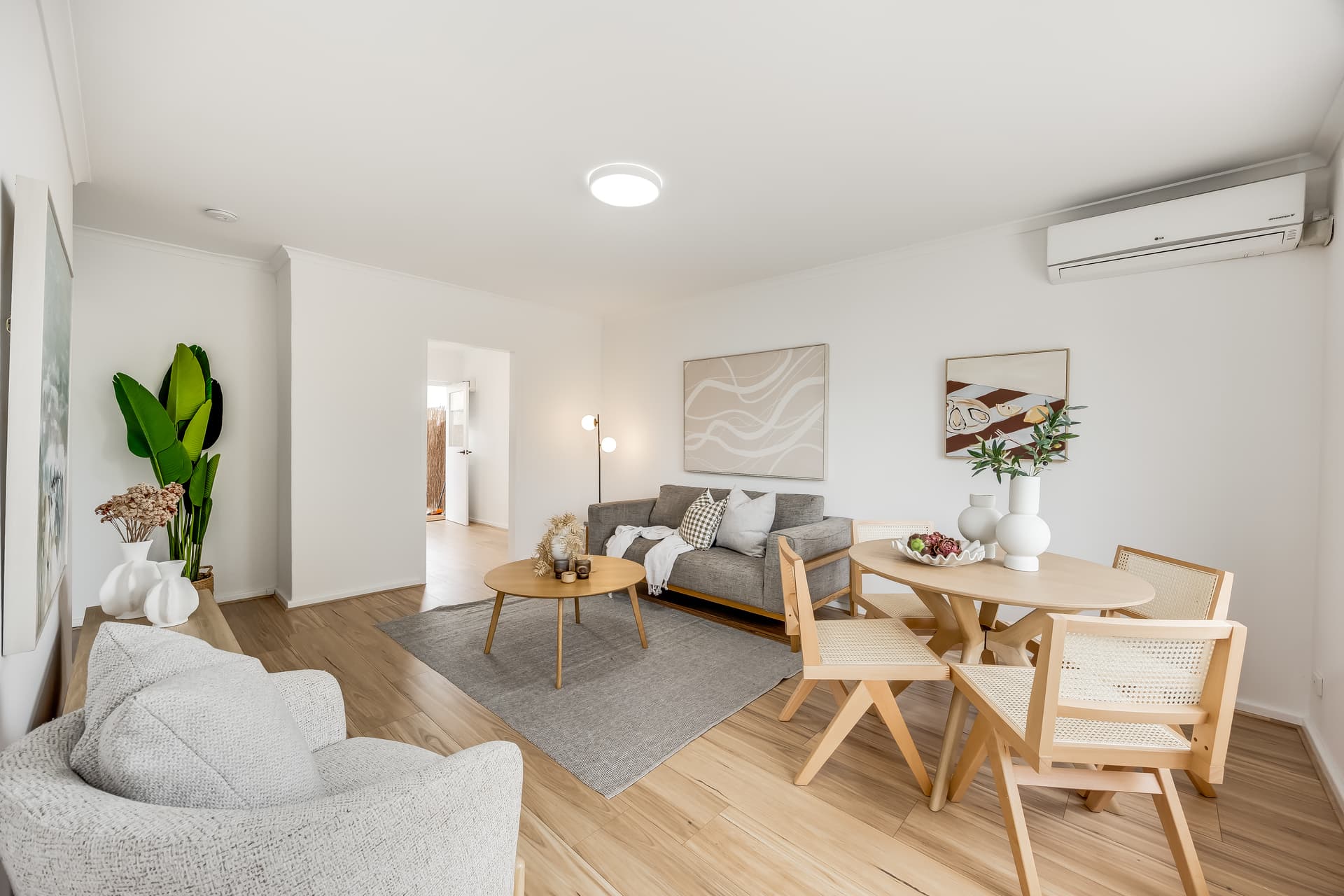 7/27 Daws Road, Mitchell Park - Image 1