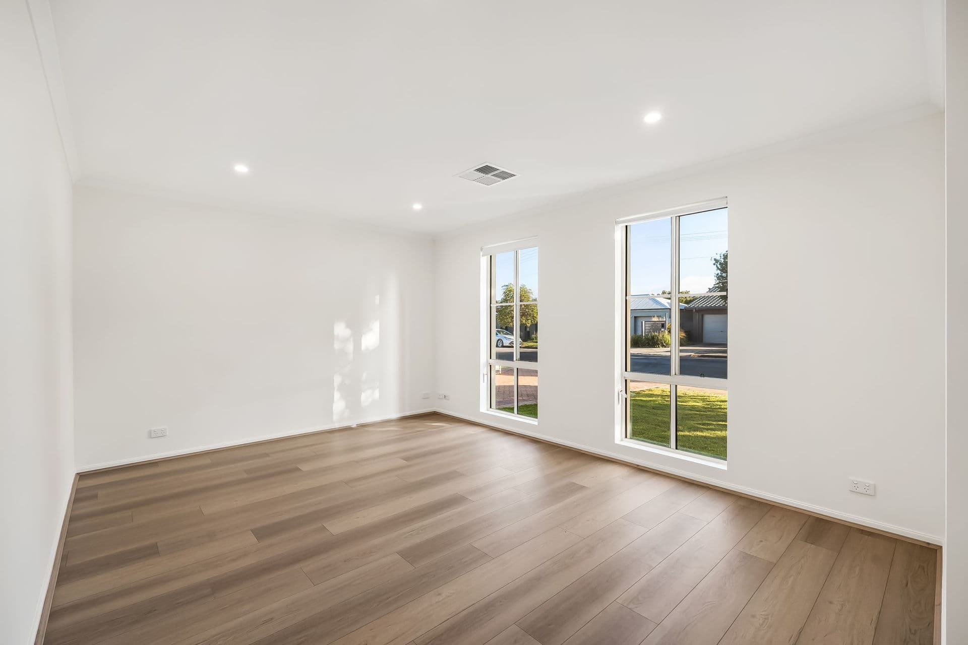 8 Newton Avenue, Clovelly Park - Thumbnail 7