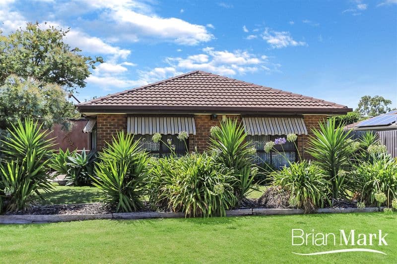 1 Greenhill Crescent, Wyndham Vale - Image 1