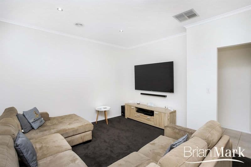 7 Atrium Drive, Tarneit - Thumbnail 2