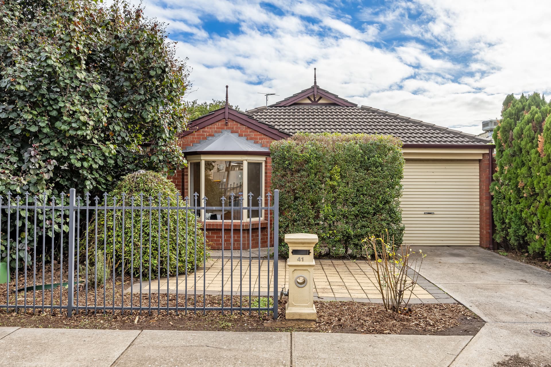 41 McInerney Avenue, Mitchell Park - Image 1