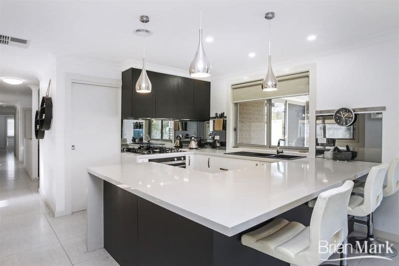 1 Bloxham Court, Hoppers Crossing - Thumbnail 5