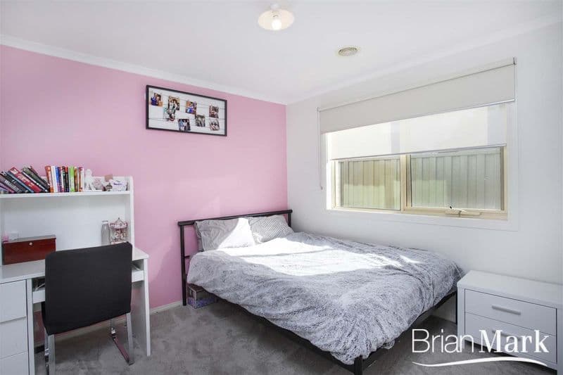 9/15 Raine Street, Woollahra, Wyndham Vale - Thumbnail 8
