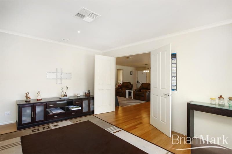 40 Macadamia Grove, Werribee - Thumbnail 7
