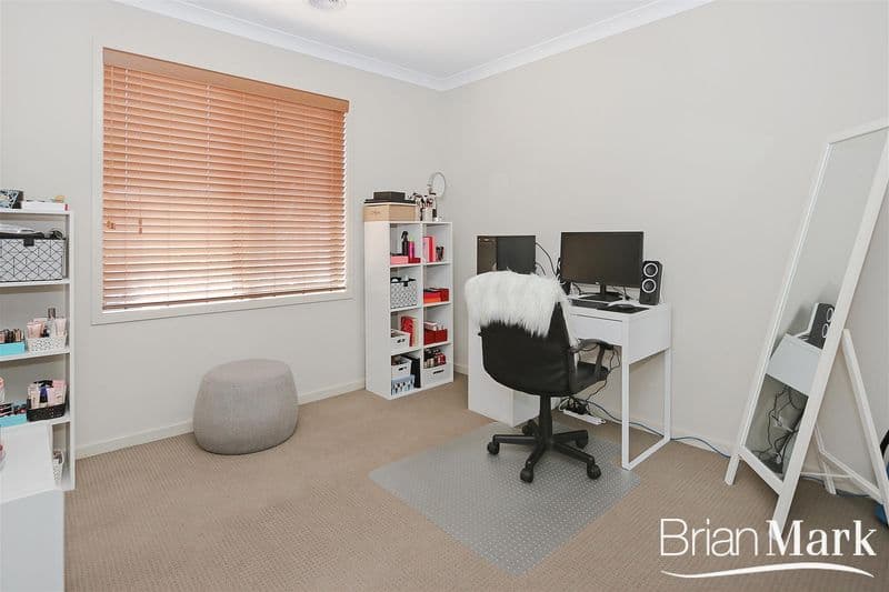 10 Surveyor Street, Wyndham Vale - Thumbnail 8