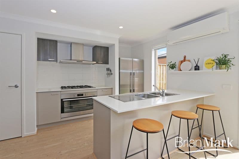 1/79 Macpherson Street, Bronte, Tarneit - Thumbnail 4