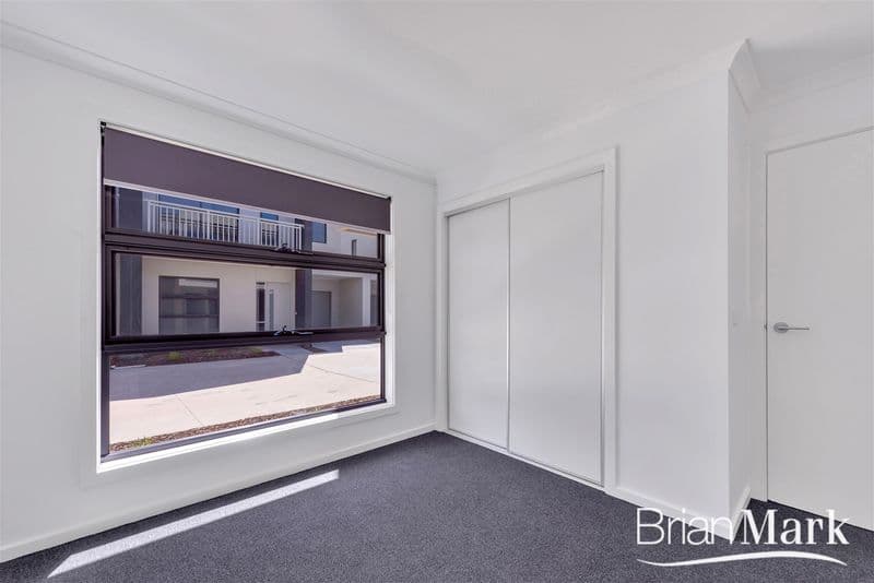 4/20 Dutruc Street, Randwick, Wyndham Vale - Thumbnail 2