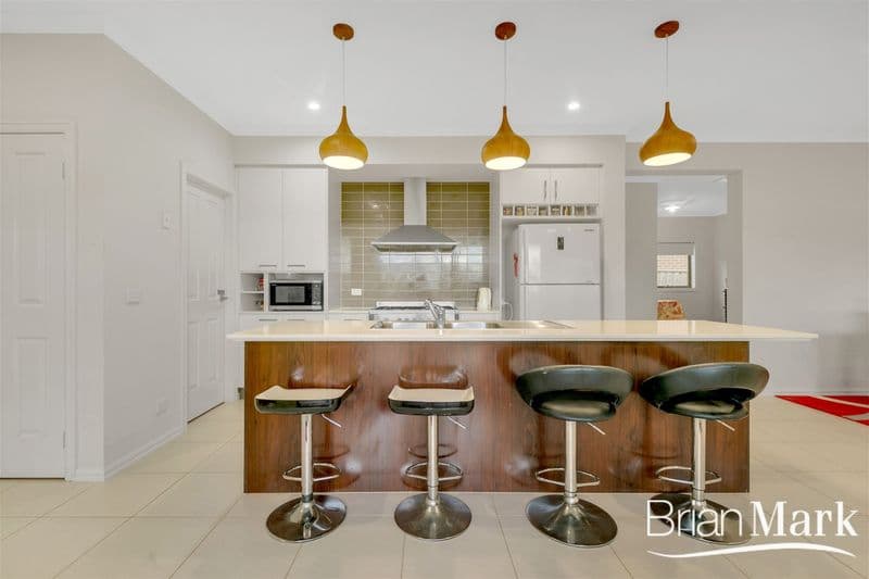 5/26 Howard  Street, Randwick, Manor Lakes - Thumbnail 6