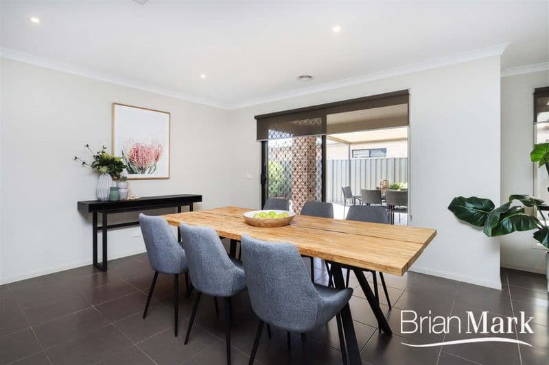 2/29 Dudley  Street, Coogee, Manor Lakes - Thumbnail 7