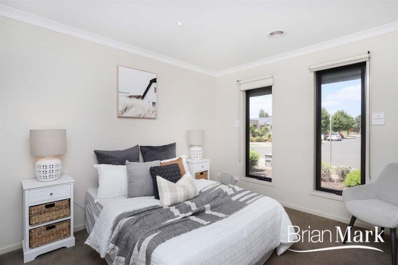 2/29 Dudley  Street, Coogee, Manor Lakes - Thumbnail 8