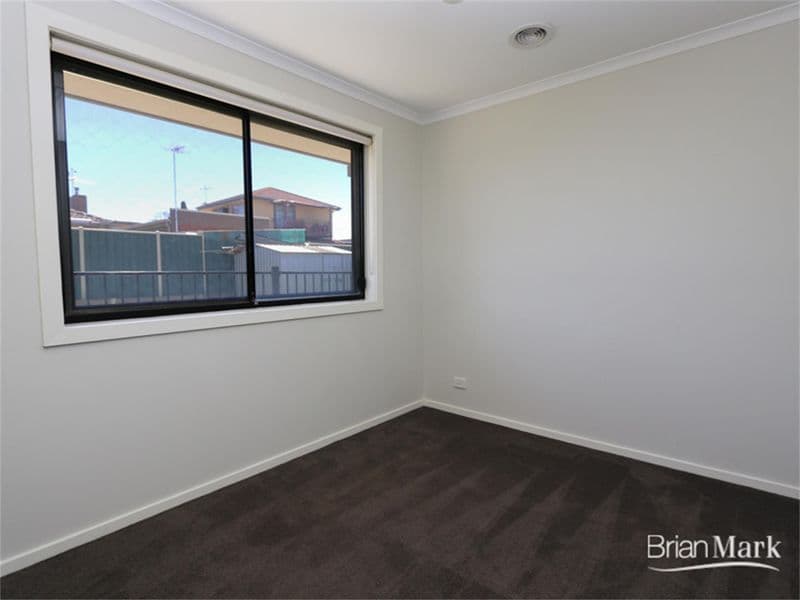202/31 Broadbeach Boulevard, Broadbeach, QLD, 4218, Wyndham Vale - Thumbnail 8