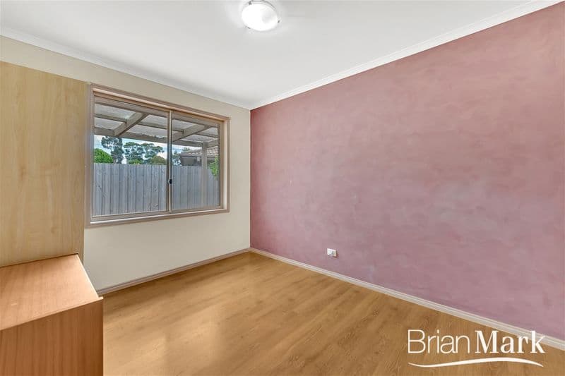 7/17A Poate Road, Centennial Park, Werribee - Thumbnail 6