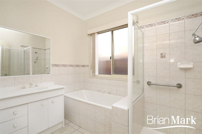 2/3 Hayley Street, Hoppers Crossing - Thumbnail 8