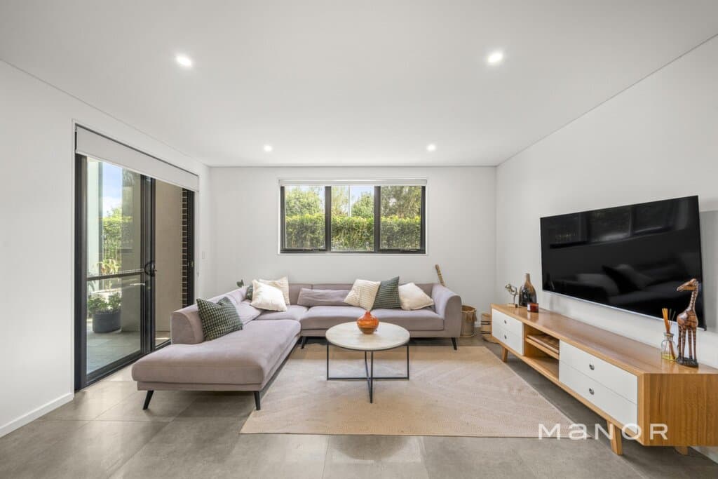 2/122 Glenayr Avenue, Bondi Beach, Bondi Beach - Thumbnail 2