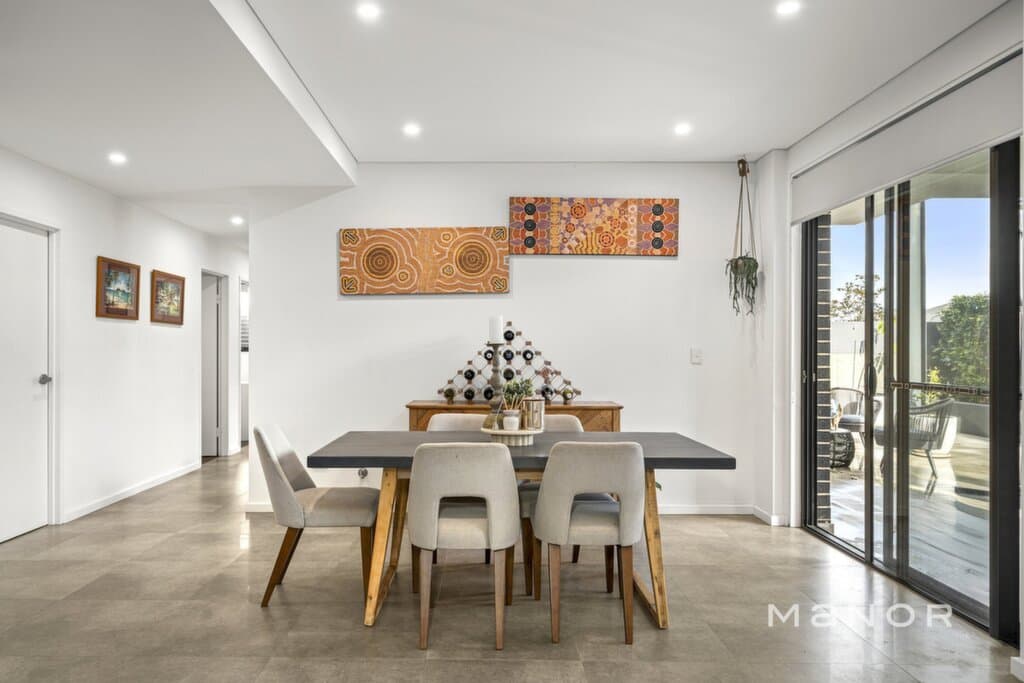 2/122 Glenayr Avenue, Bondi Beach, Bondi Beach - Thumbnail 4