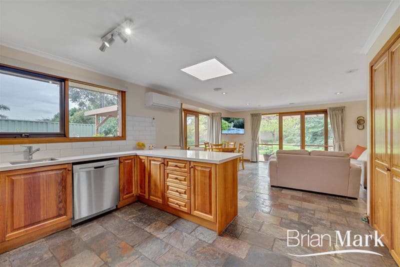 202/37 Myrtle Street (Aka 202/104a Bay Street), Werribee - Thumbnail 7