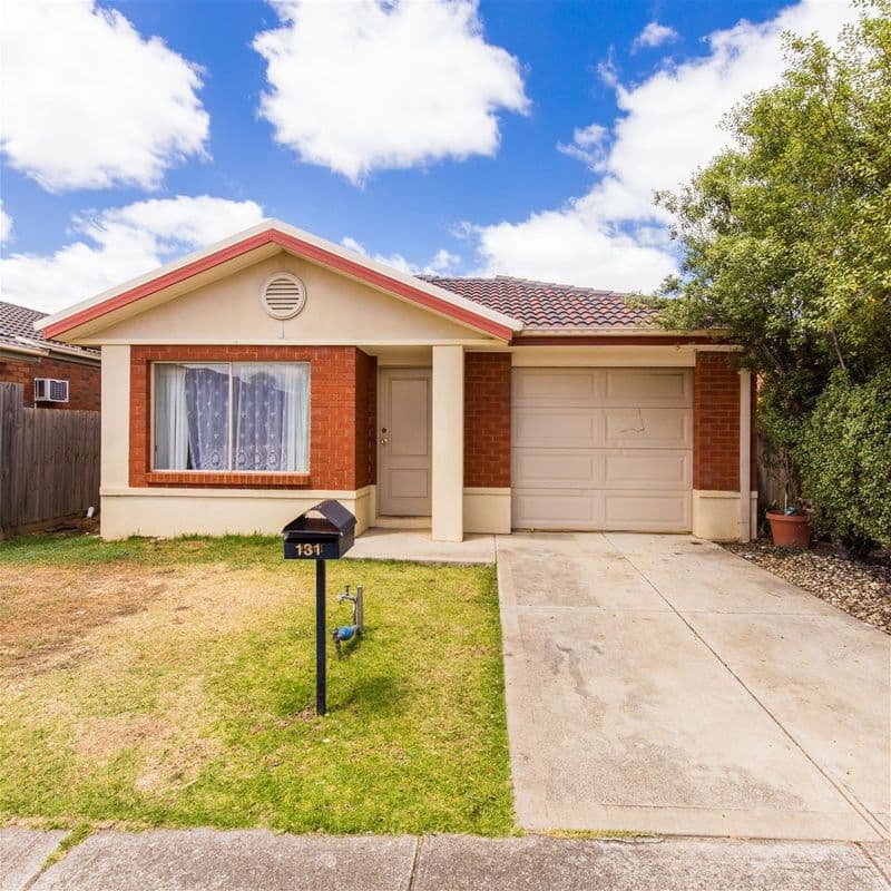 4/35 Edward Street, Bondi Beach, Hoppers Crossing - Image 1