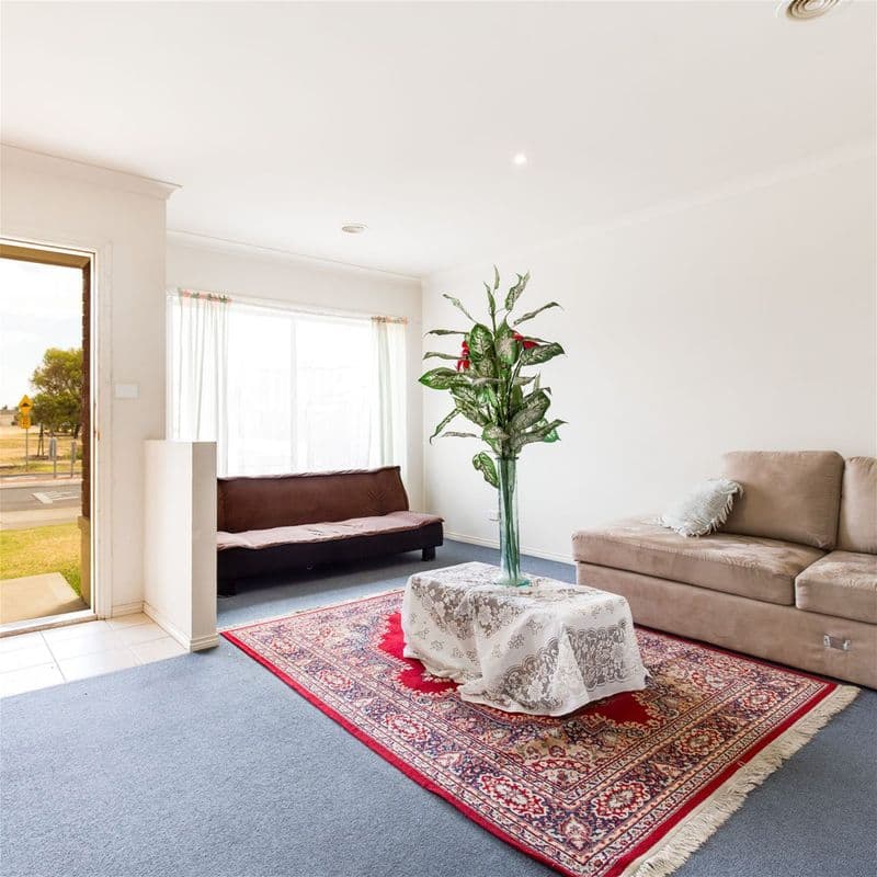 4/35 Edward Street, Bondi Beach, Hoppers Crossing - Thumbnail 3