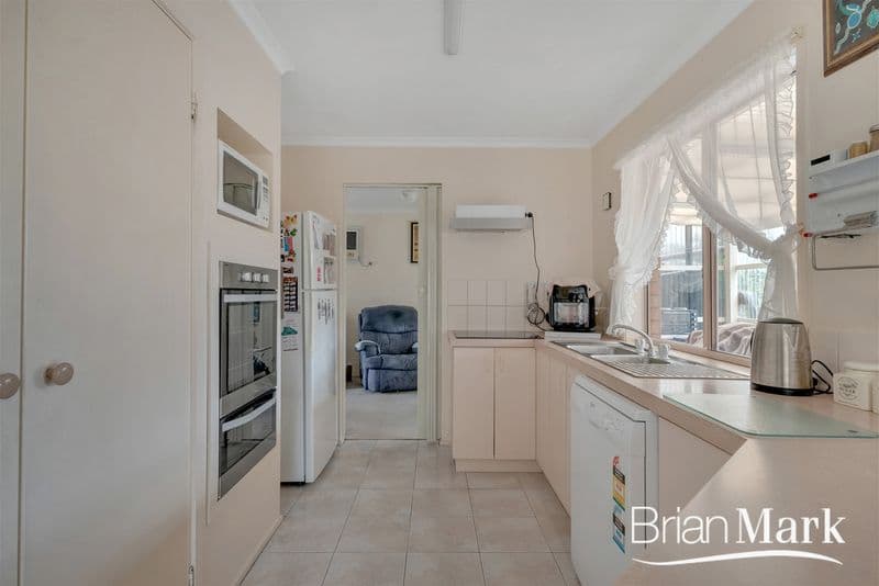 5 Trevally Close, Werribee South - Thumbnail 6
