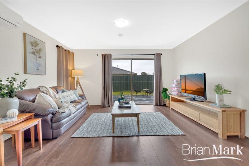 5/15 Wallaroy Road, Woollahra, Tarneit - Thumbnail 2
