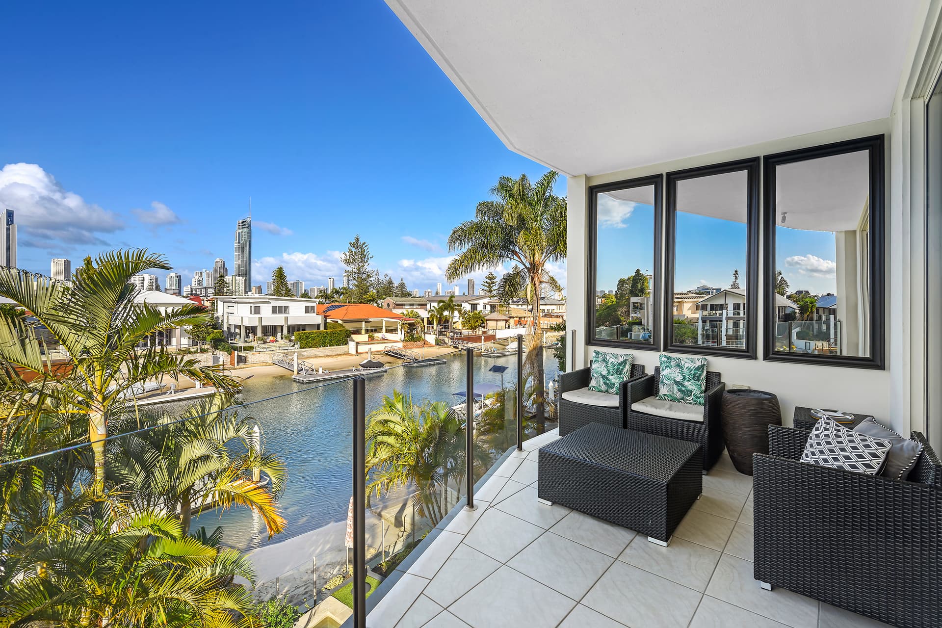 3/15A Vespa Crescent, Surfers Paradise, QLD, 4217, Surfers Paradise - Thumbnail 2