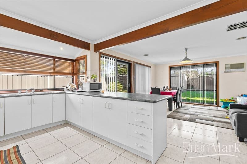 139 Bellbridge Drive, Hoppers Crossing - Thumbnail 3