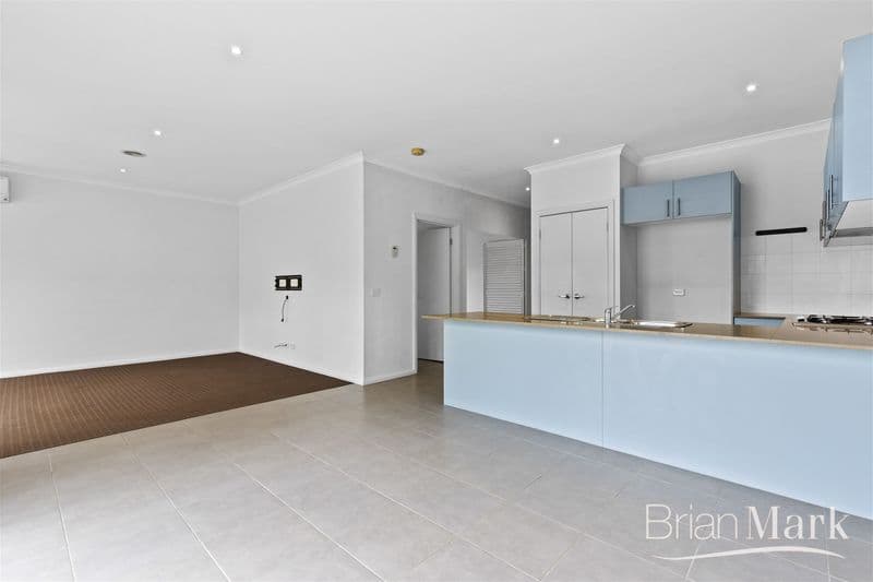 2/8 Orlando Drive, Truganina - Thumbnail 3