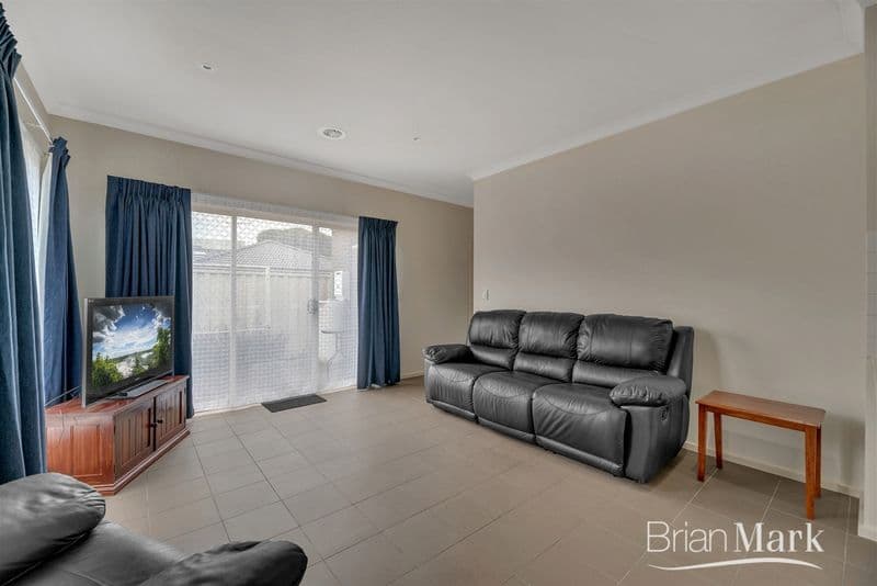 1/3 Trinca Court, Werribee - Thumbnail 8