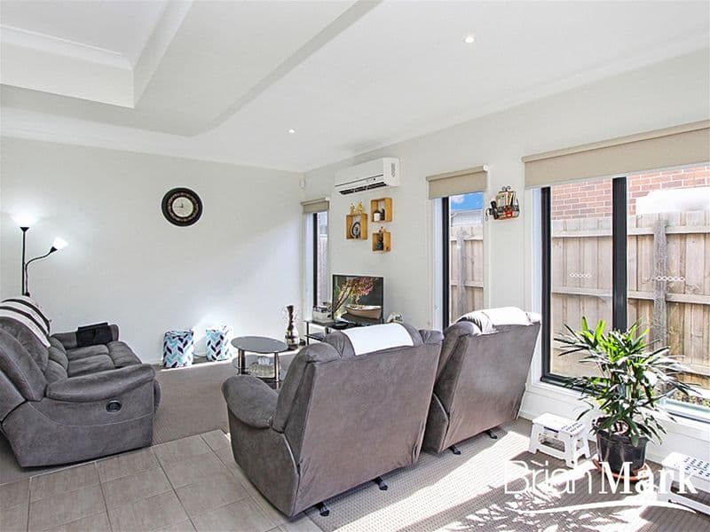 64 Westmeadows Lane, Truganina - Thumbnail 4
