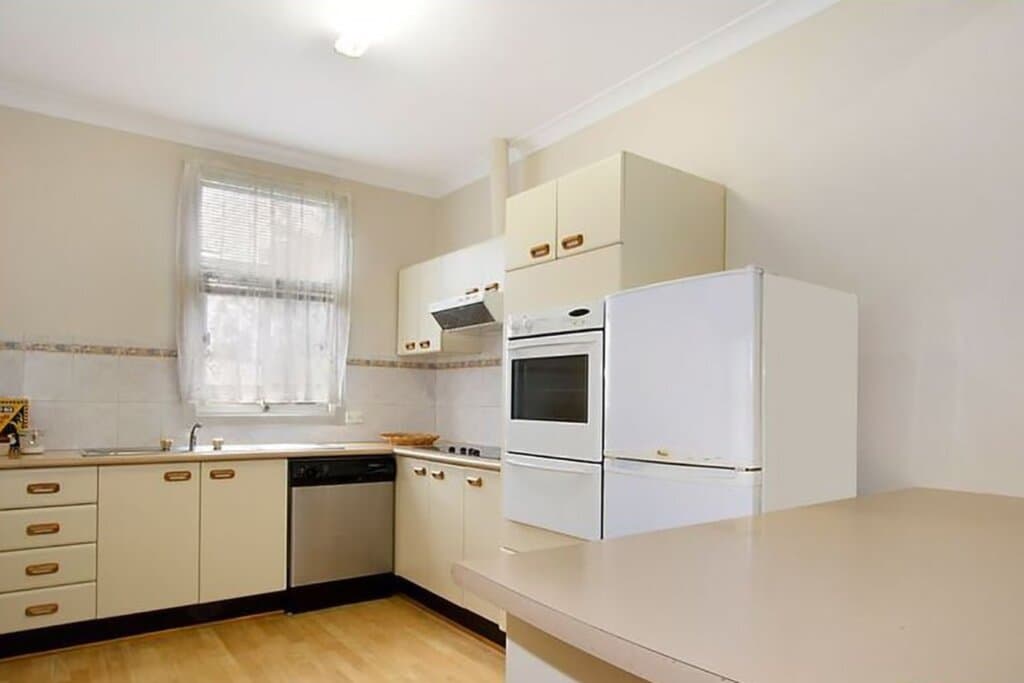 2001/1-19 Lennie Avenue, Main Beach, QLD, 4217, Main Beach - Thumbnail 3