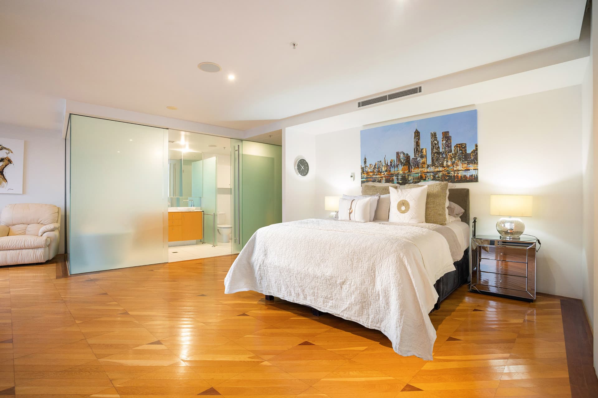 2401/19 Albert Avenue, Broadbeach, QLD, 4218, Broadbeach - Thumbnail 8