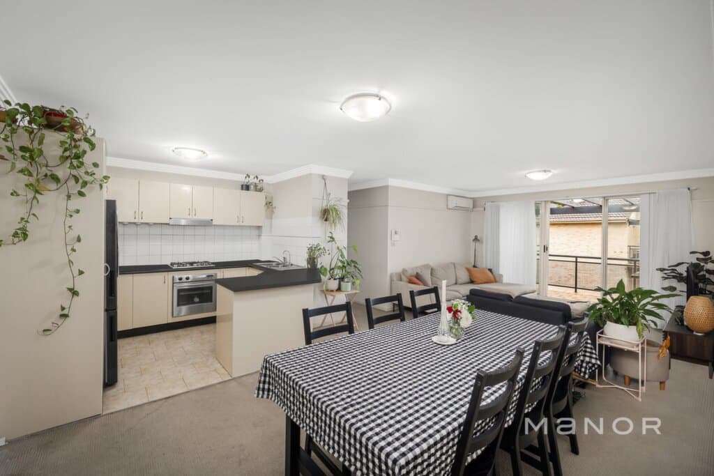 10/11A Byron Street, Coogee, Coogee - Thumbnail 3