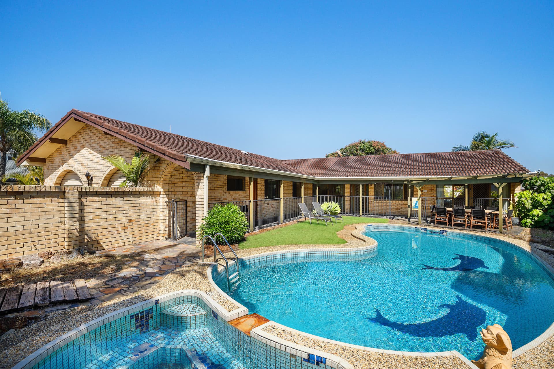 12 Norseman Court, Paradise Waters, QLD, 4217, Surfers Paradise - Thumbnail 3
