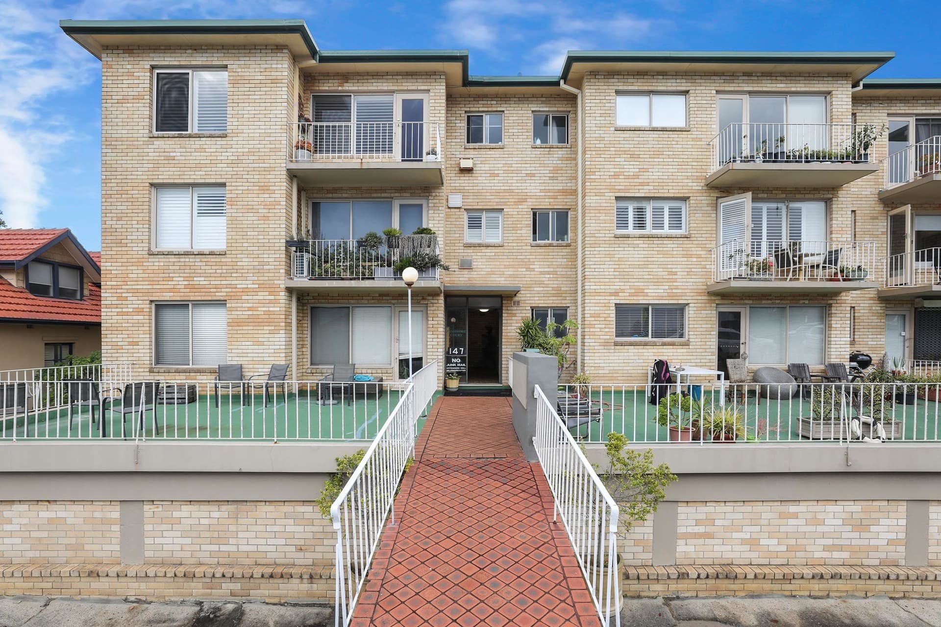 9/147-149 Macpherson Street, Bronte, Bronte - Image 1