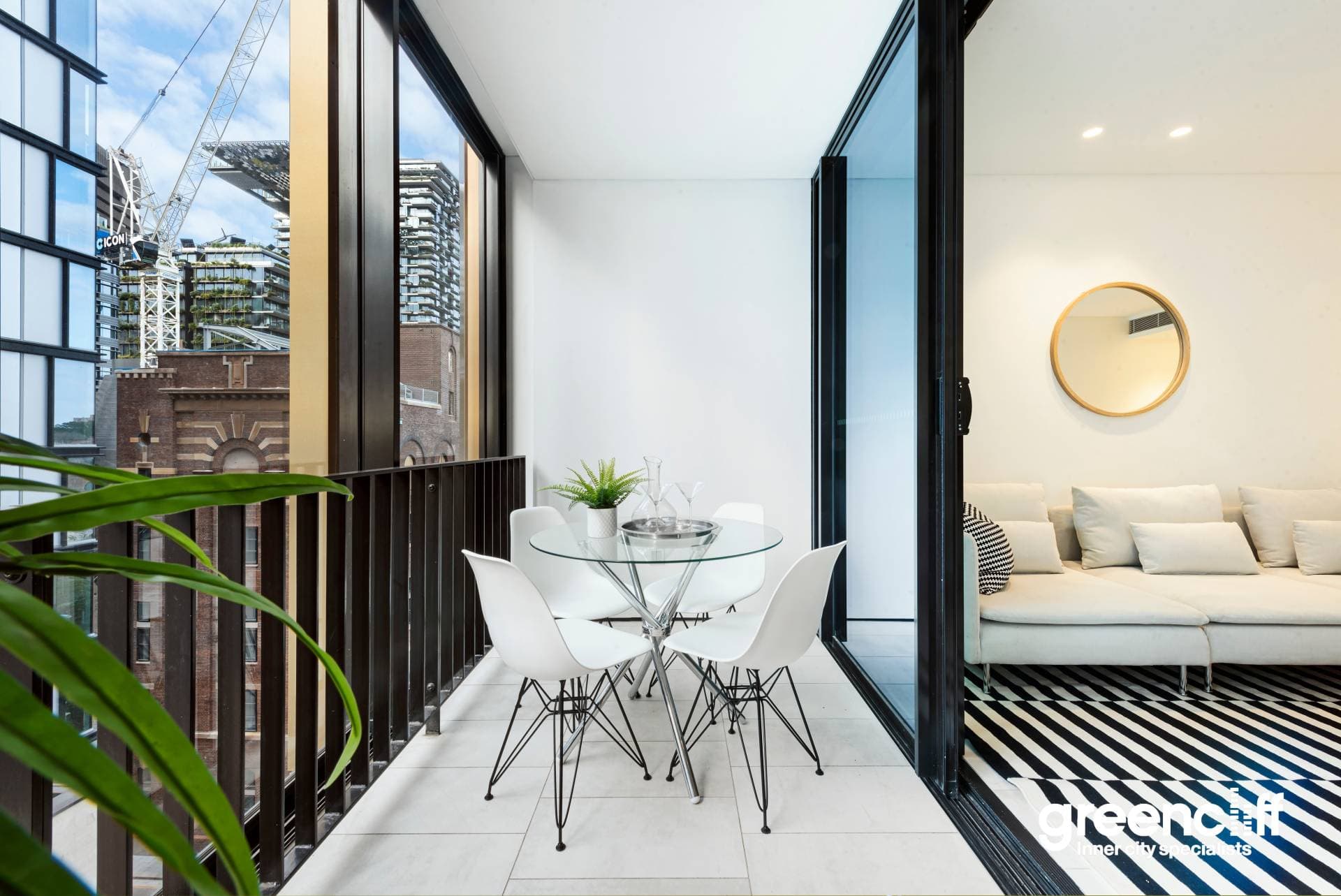 701, 8 Central Park Ave, Pagewood - Thumbnail 3