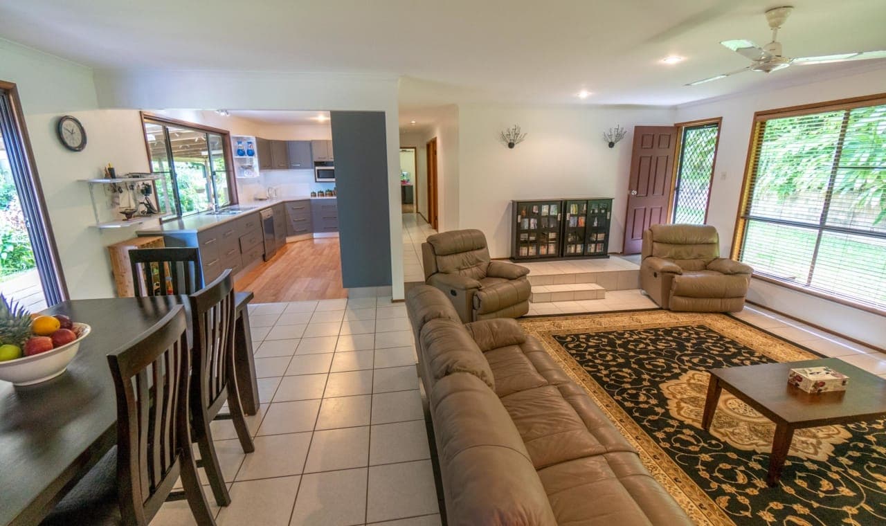 Unit 301/272 Hedges Avenue, Mermaid Beach, QLD, 4218, Kuranda, - Thumbnail 8