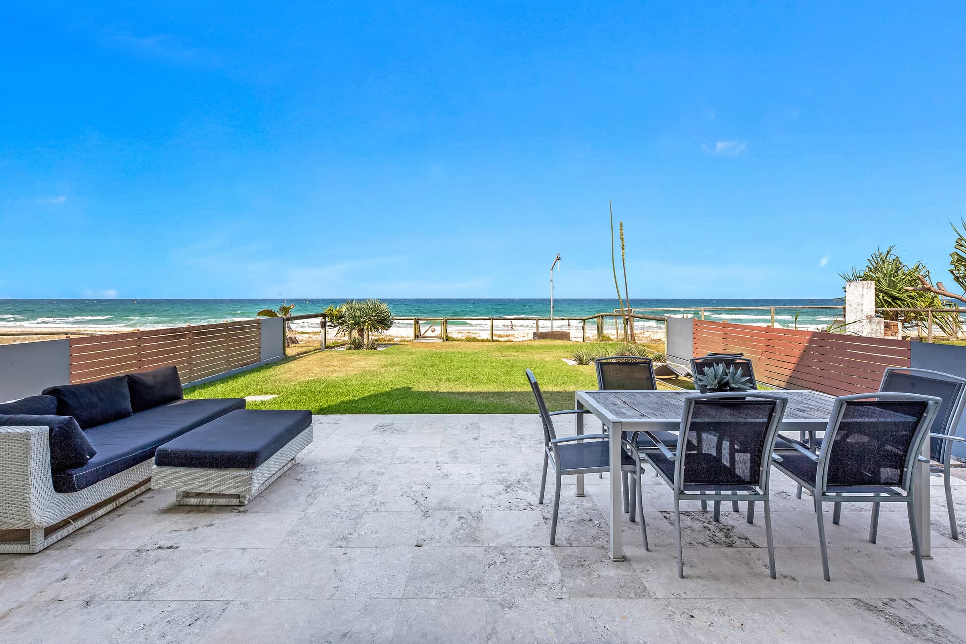 261 Jefferson Lane, Palm Beach, QLD, 4221, Palm Beach - Thumbnail 2