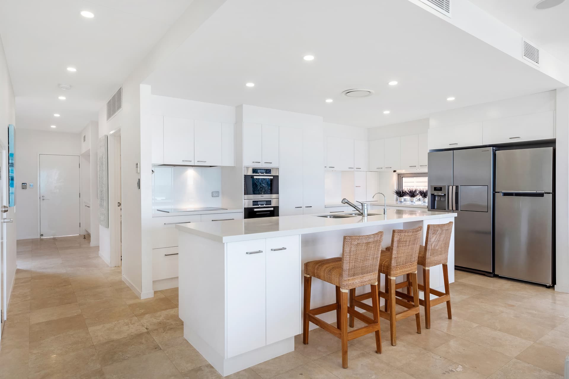261 Jefferson Lane, Palm Beach, QLD, 4221, Palm Beach - Thumbnail 7