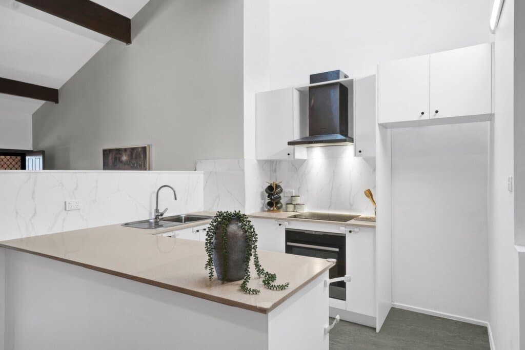 7/172 Maroubra  Road, Maroubra, Broadbeach Waters - Thumbnail 5