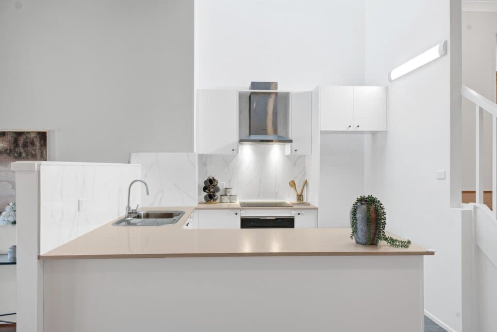 7/172 Maroubra  Road, Maroubra, Broadbeach Waters - Thumbnail 6