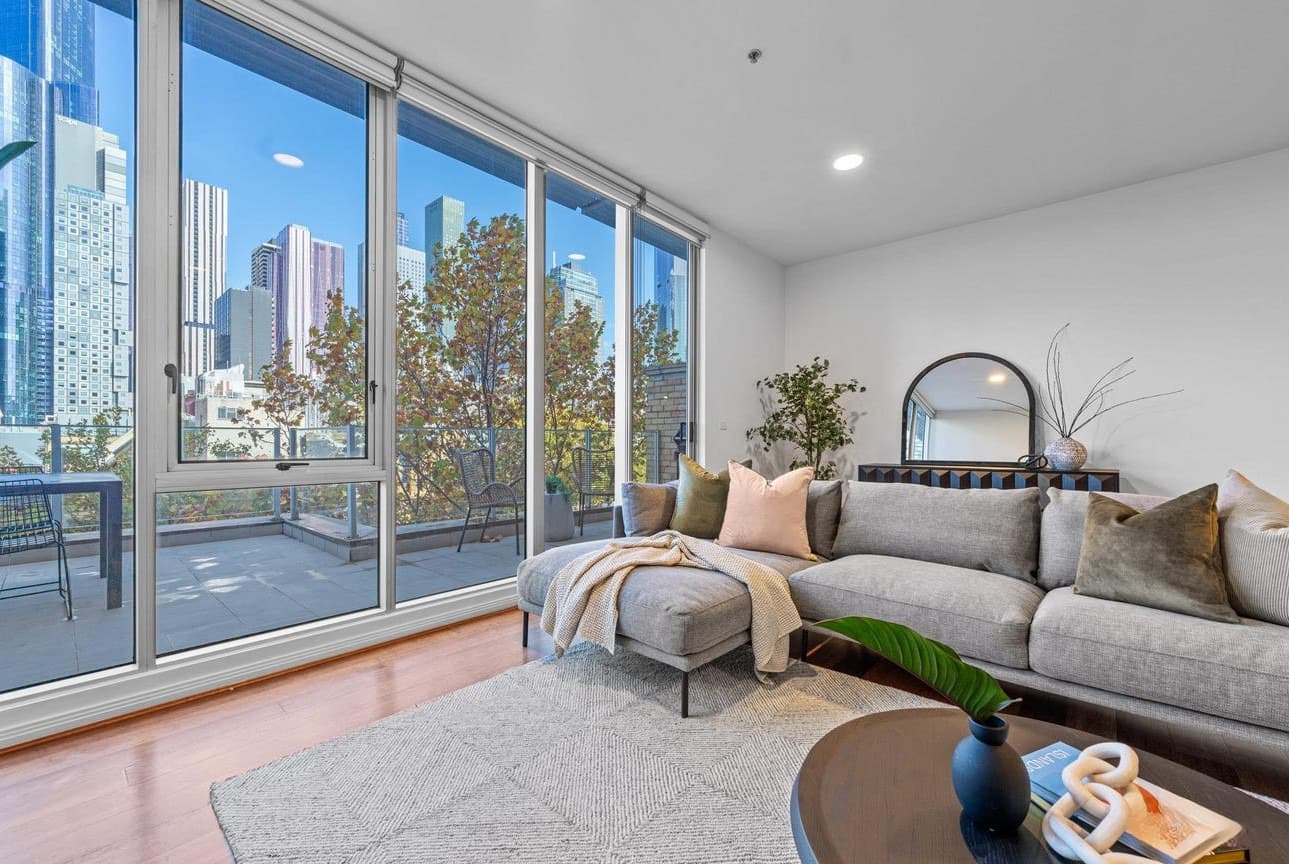 415/68 La Trobe Street, Melbourne - Thumbnail 2