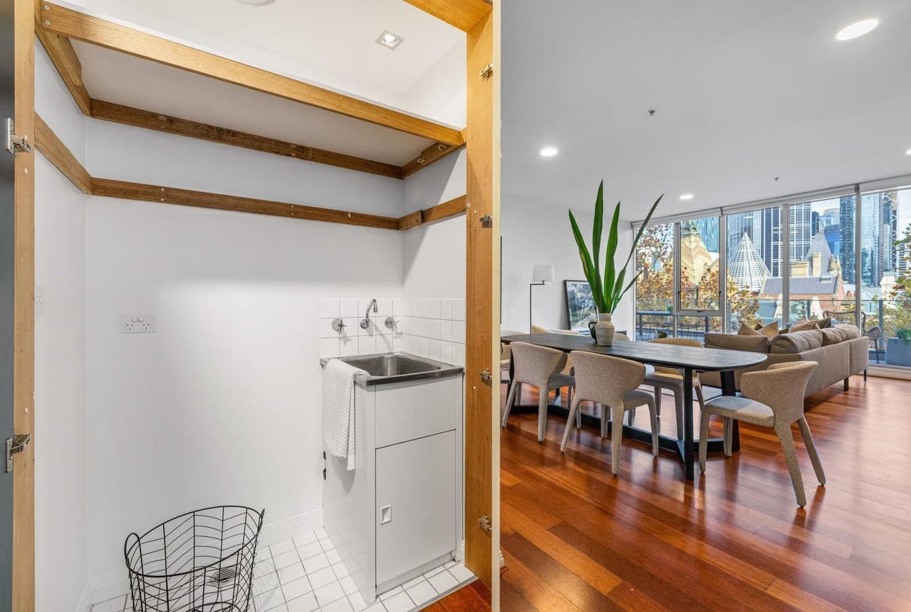415/68 La Trobe Street, Melbourne - Thumbnail 8