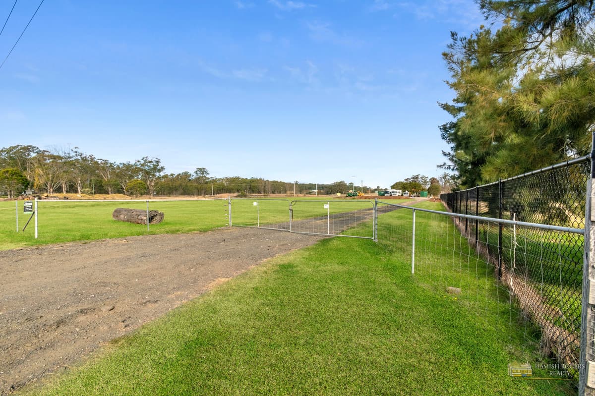 14/31-39 Elamang Avenue, Little Bay - Thumbnail 2