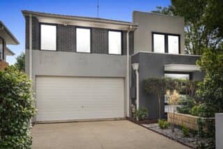17/37 Morley Ave, Georges Hall - Image 1