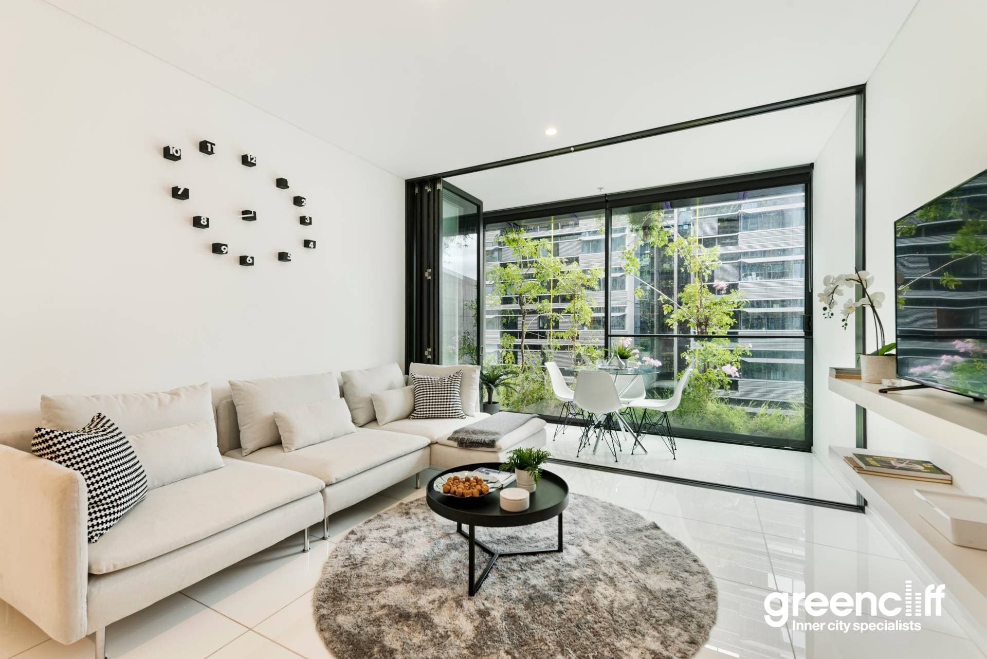 Unit 8/76-82 Bellevue  Road, Bellevue Hill, Chippendale - Image 1